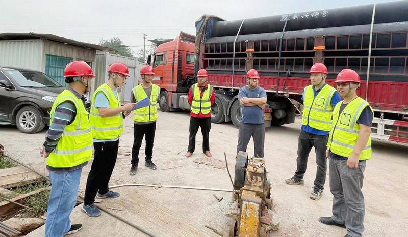 小井溝支渠項(xiàng)目部開展國慶節(jié)前安全大檢查活動(dòng)