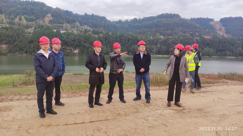 集團領導吳軍赴建設公司亭子口灌區(qū)一期工程總承包Ⅰ標施工項目部調研檢查工作